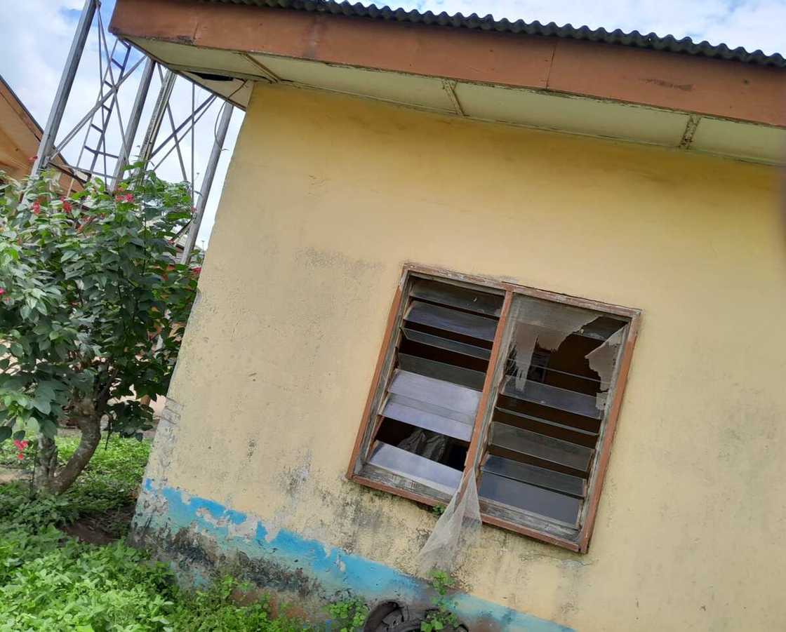 Inside Ogun LGA where residents lack access to healthcare as FG's N64m PHC lies fallow Inside Ogun LGA where residents lack access to healthcare as FG's N64m PHC lies fallow