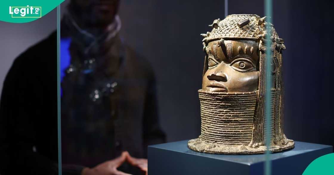 African nations consolidate claims, seeking justice for colonial exploitation. African nations consolidate claims, seeking justice for colonial exploitation.