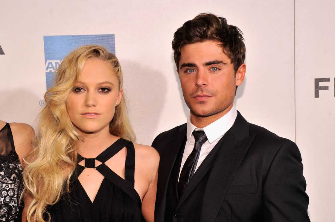 Actors Maika Monroe and Zac Efron at the Tribeca Film Festival in New York City Actors Maika Monroe and Zac Efron at the Tribeca Film Festival in New York City