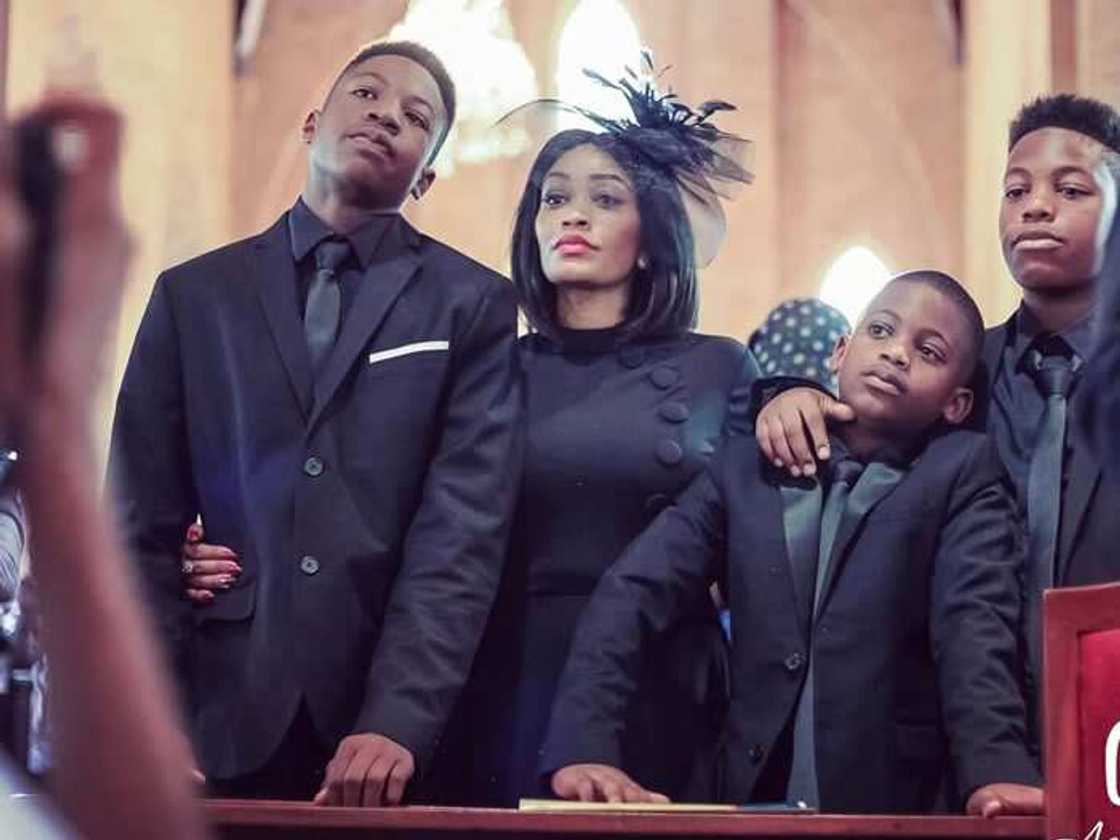 Zari Hassan at the funeral of ex-husband Zari Hassan at the funeral of ex-husband