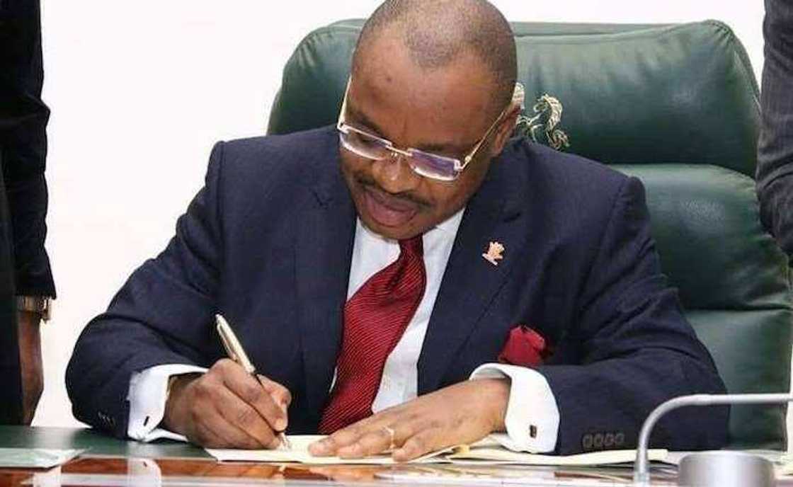 Gwamna Udom Emmanuel Gwamna Udom Emmanuel