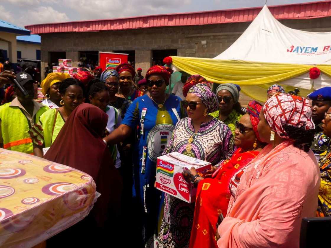 Lokoja Flood: Power Oil, Indomie Noodles Collaborate to Show Love to Displaced Residents