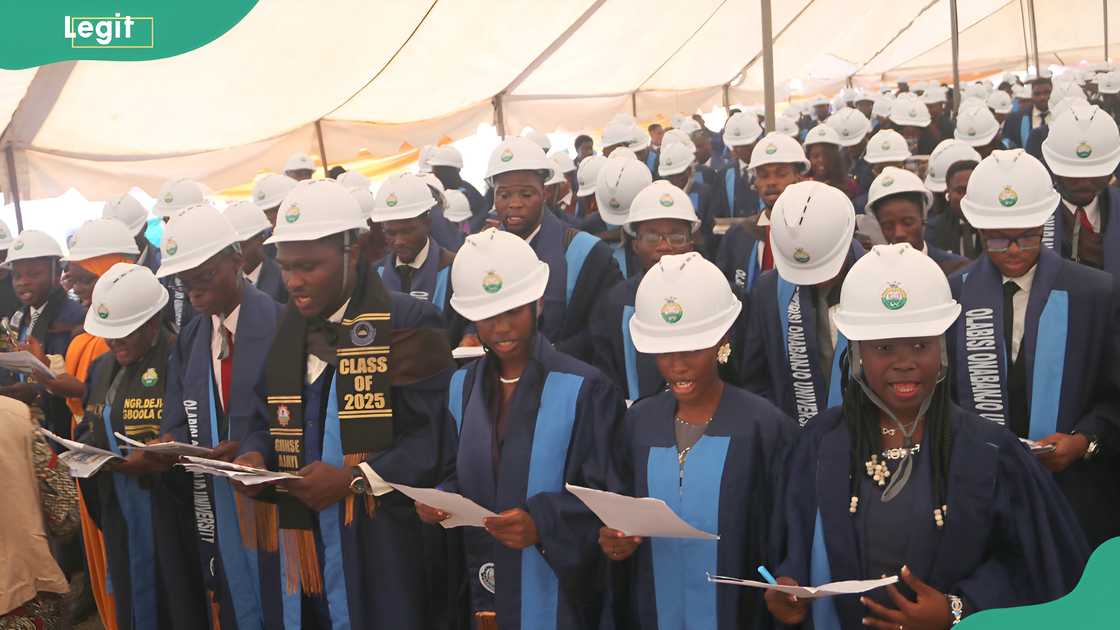 OOU's Faculty of Engineering graduates OOU's Faculty of Engineering graduates
