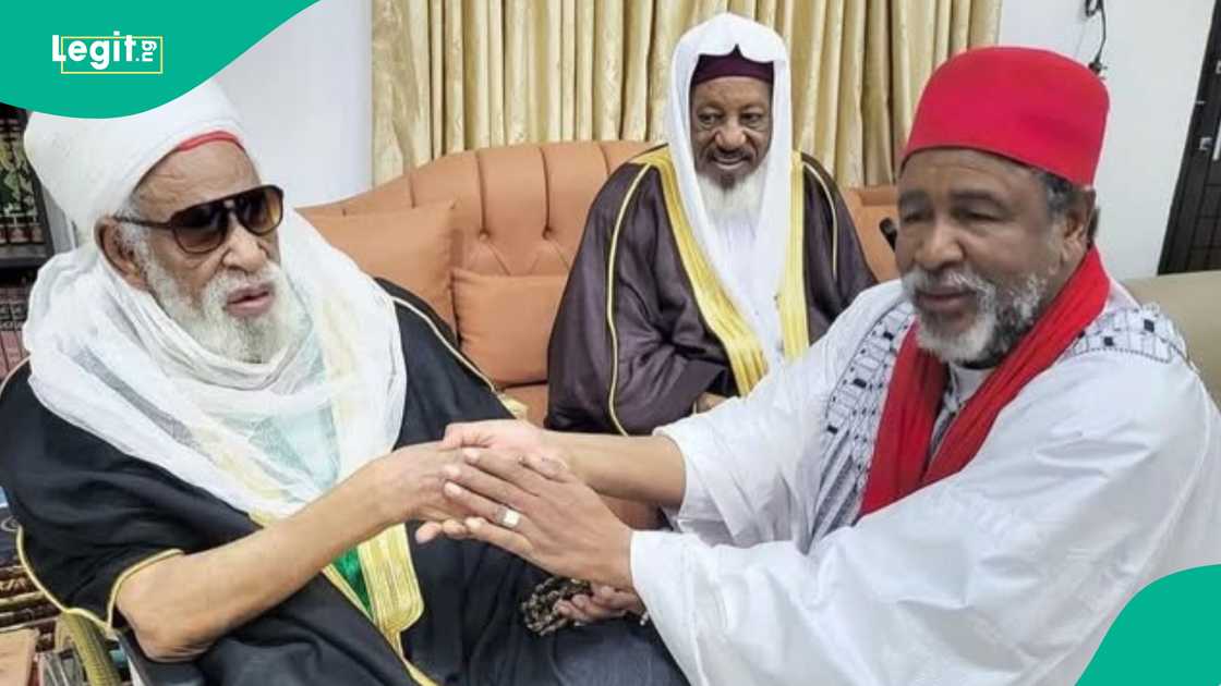 Sheikh Sharif Saleh da Dahiru Bauchi Sheikh Sharif Saleh da Dahiru Bauchi