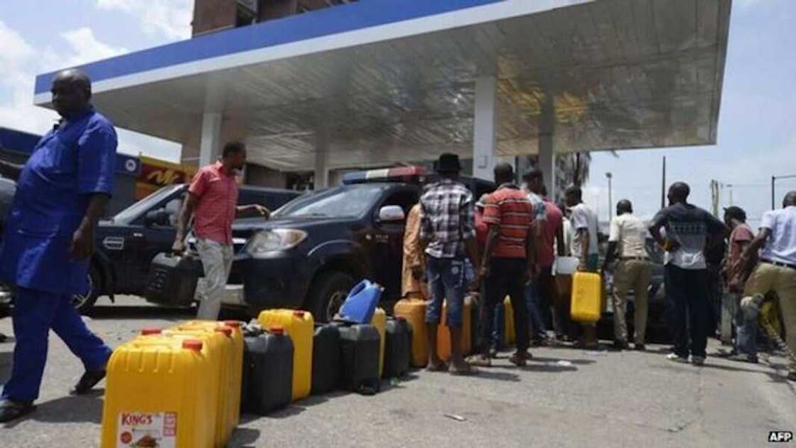 Fuel scarcity, IPMAN, marketers, FG, subsidy Fuel scarcity, IPMAN, marketers, FG, subsidy