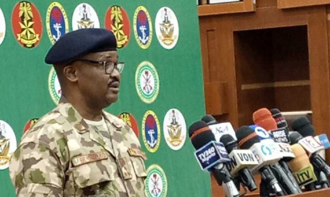 Dakarun sojojin Nigeria sun kashe 'yan ta'addan Boko Haram 38 cikin makonni 2, DHQ Dakarun sojojin Nigeria sun kashe 'yan ta'addan Boko Haram 38 cikin makonni 2, DHQ
