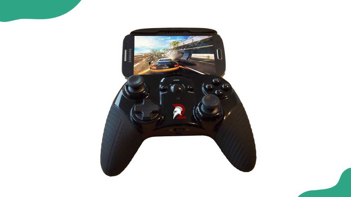Mobile controller Mobile controller