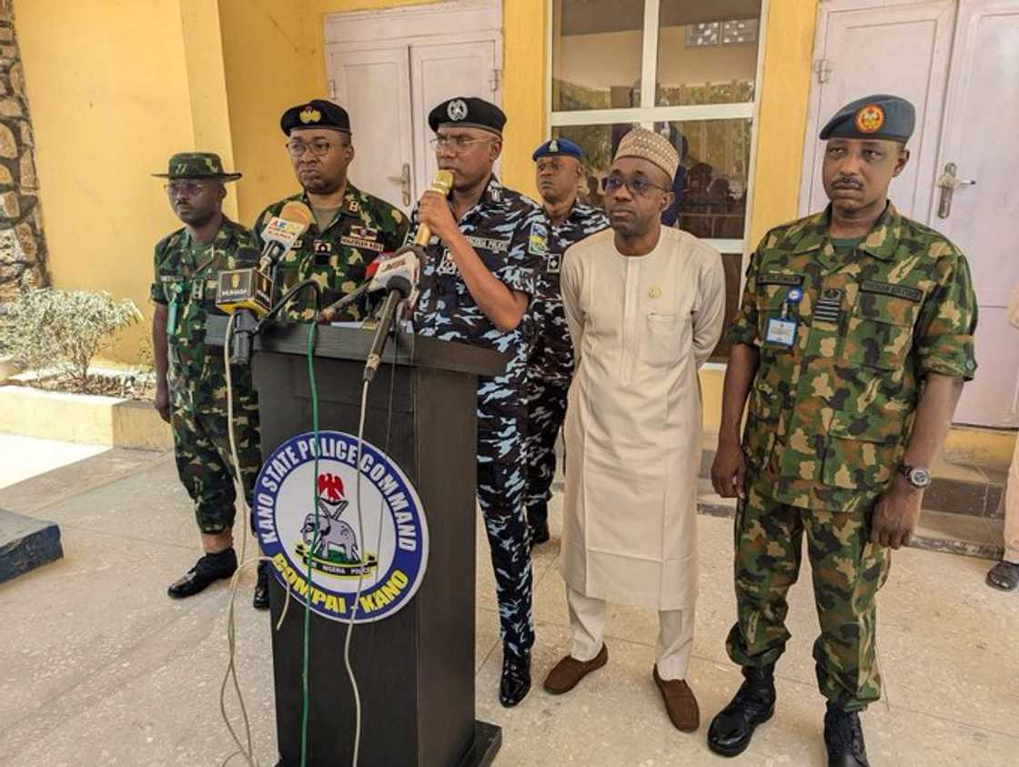 Rundunar 'yan sanda ta tabbatar da cewa babu wata barazanar tsaro a Kano Rundunar 'yan sanda ta tabbatar da cewa babu wata barazanar tsaro a Kano