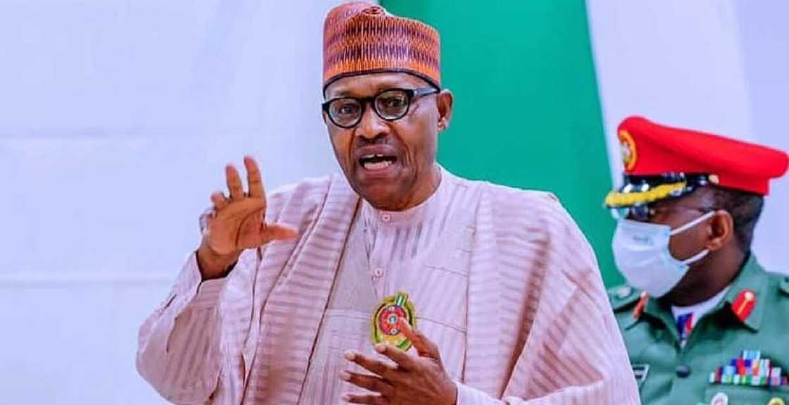 Ku fatattaki ‘yan bindiga daga hanyar Abuja zuwa Kaduna, Buhari ga jami’an tsaro Ku fatattaki ‘yan bindiga daga hanyar Abuja zuwa Kaduna, Buhari ga jami’an tsaro