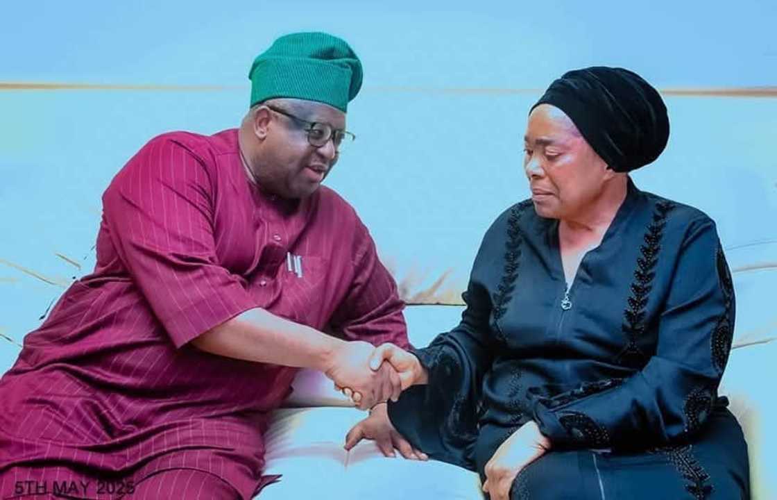 Gwamna Mutfwang. Gwamna Mutfwang.