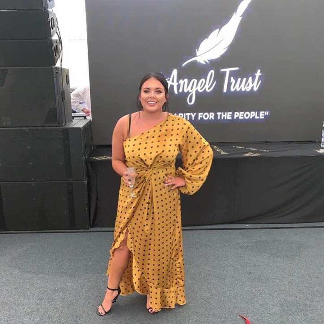 Scarlett Moffatt height Scarlett Moffatt height