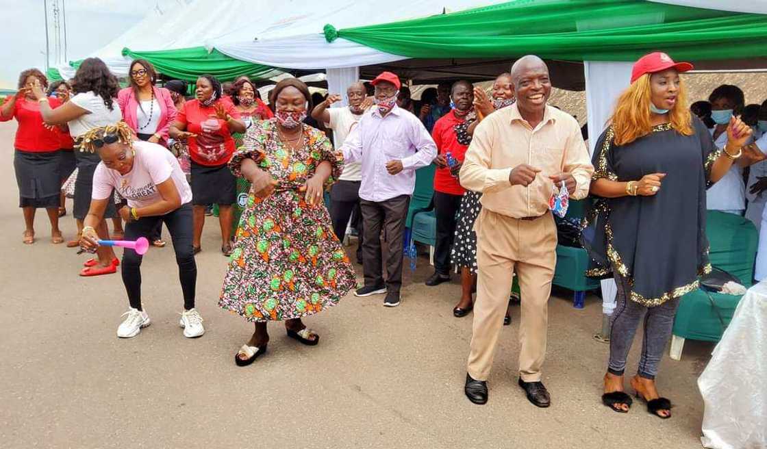 Jubilation As Gov Ugwuanyi Approves 60 Percent CONHESS for Health Workers Amid Economic Hardship