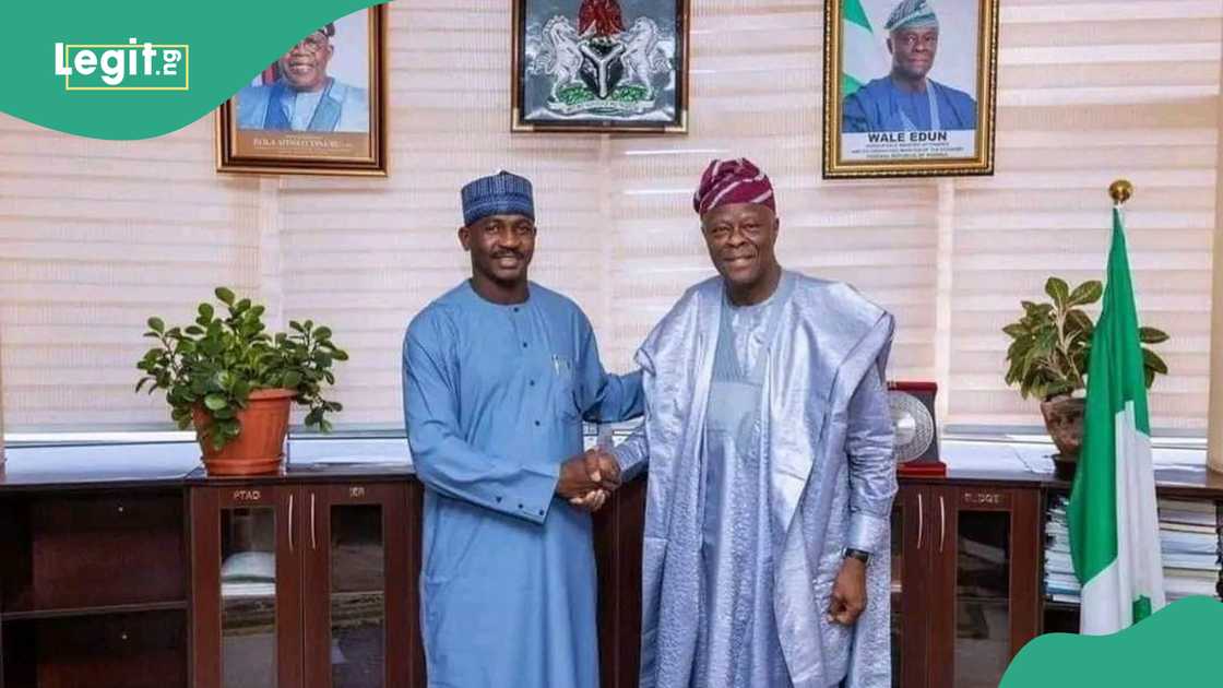 Gwamnan Sokoto ya yi magana kan samar da ci gaban tattalin arziki a jiharsa. Gwamnan Sokoto ya yi magana kan samar da ci gaban tattalin arziki a jiharsa.