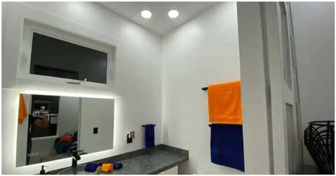 Elon Musk home Elon Musk home