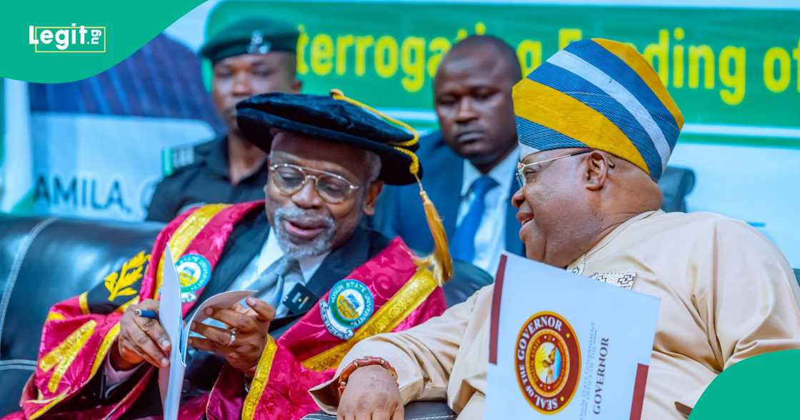 Gwamna Adeleke tare da Femi Gbajabiamila. Gwamna Adeleke tare da Femi Gbajabiamila.