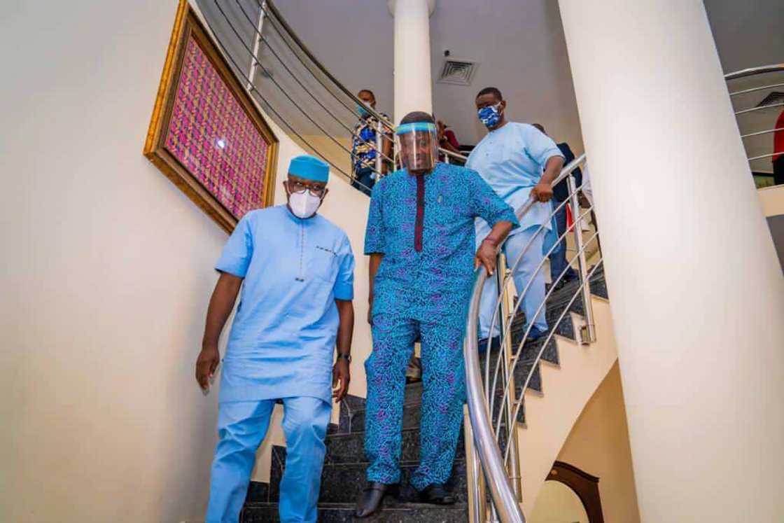 Why I'm in pain, Pastor Adeboye reveals, visits another Nigerian Governor, Photos Emerge Why I'm in pain, Pastor Adeboye reveals, visits another Nigerian Governor, Photos Emerge
