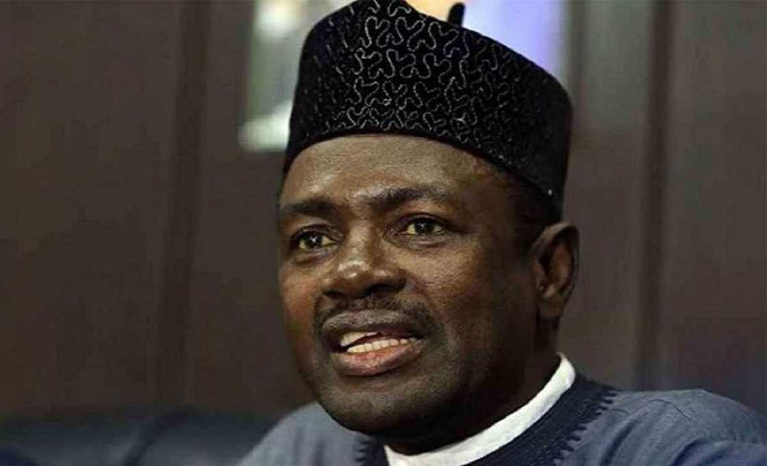 Tsohon Minista Ya Dawo PDP Bayan Shekaru 8 a APGA, Zai Yi Takarar Gwamna a 2023 Tsohon Minista Ya Dawo PDP Bayan Shekaru 8 a APGA, Zai Yi Takarar Gwamna a 2023