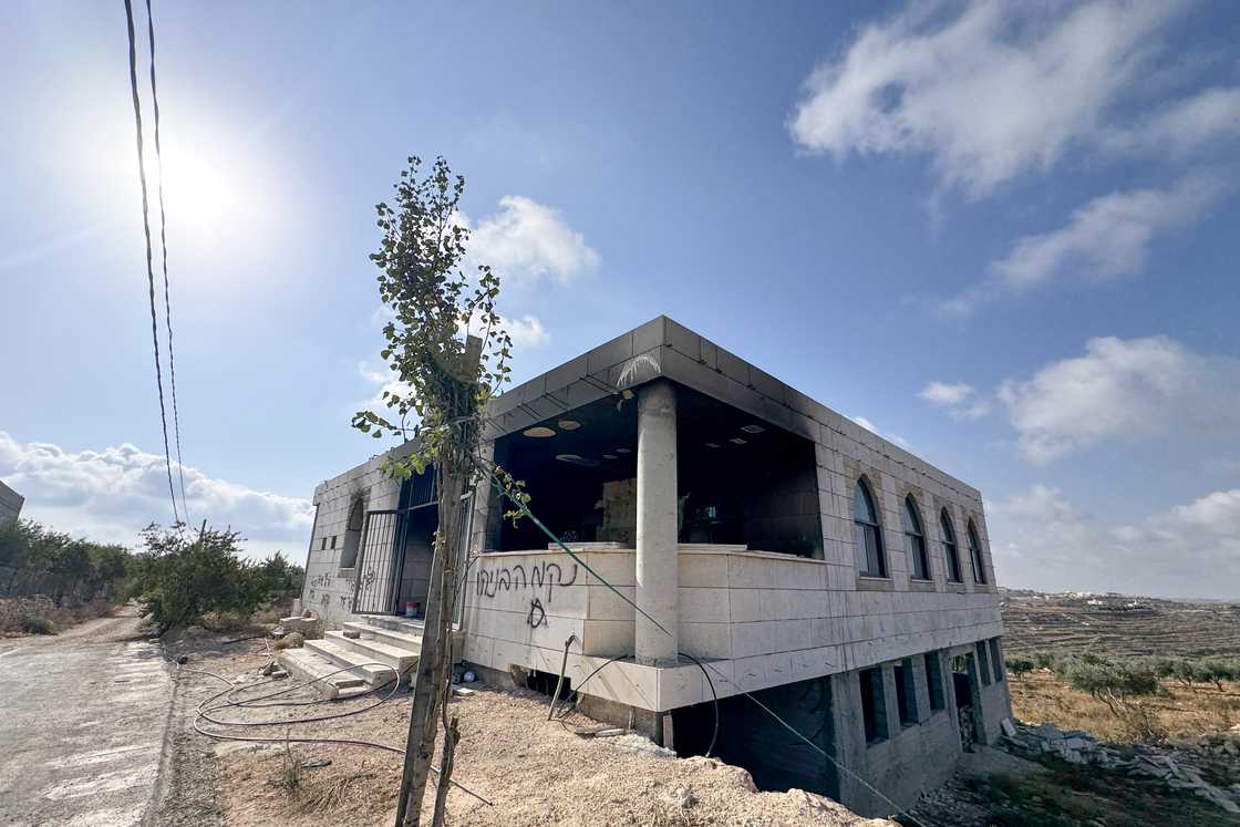 Yahudawa sun kona masallacin Falasdinawa