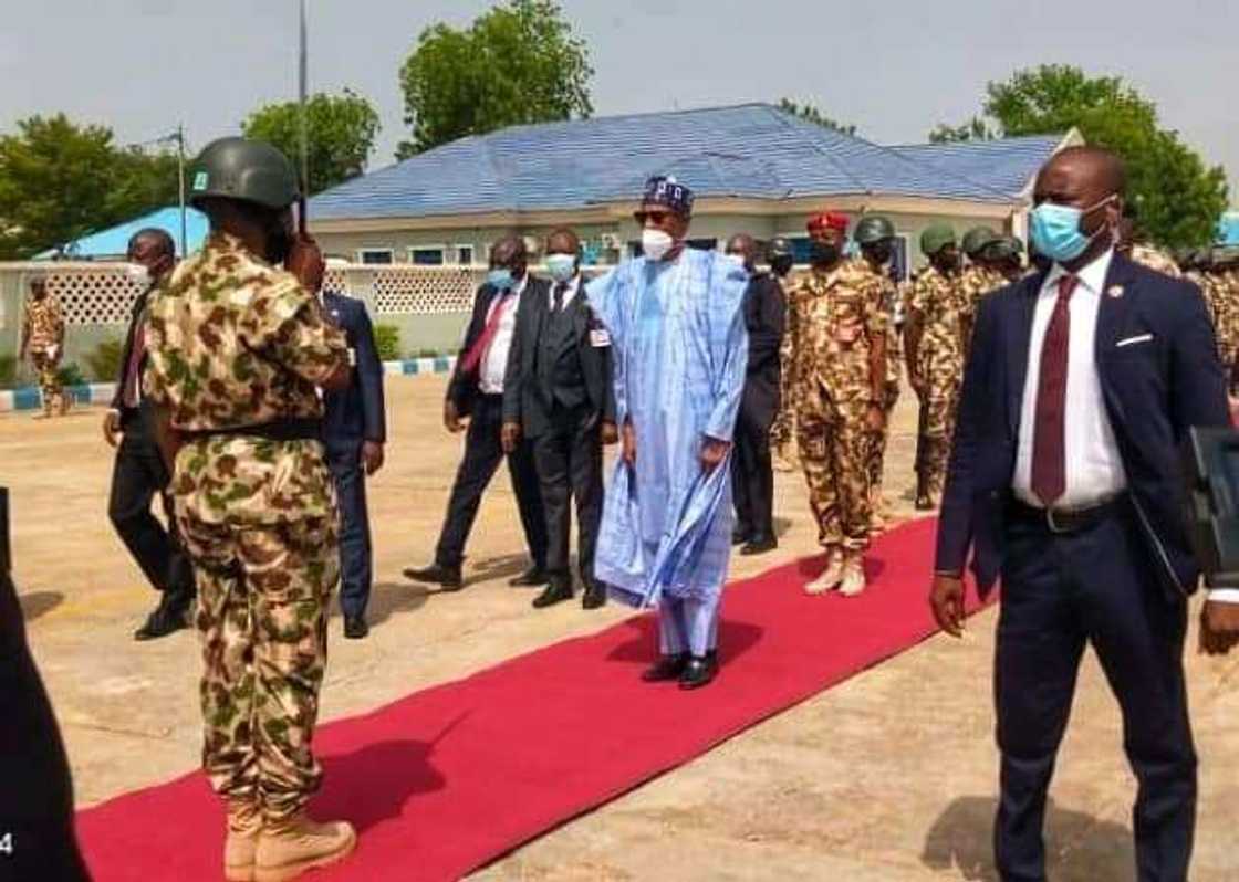Buhari a Maiduguri Buhari a Maiduguri