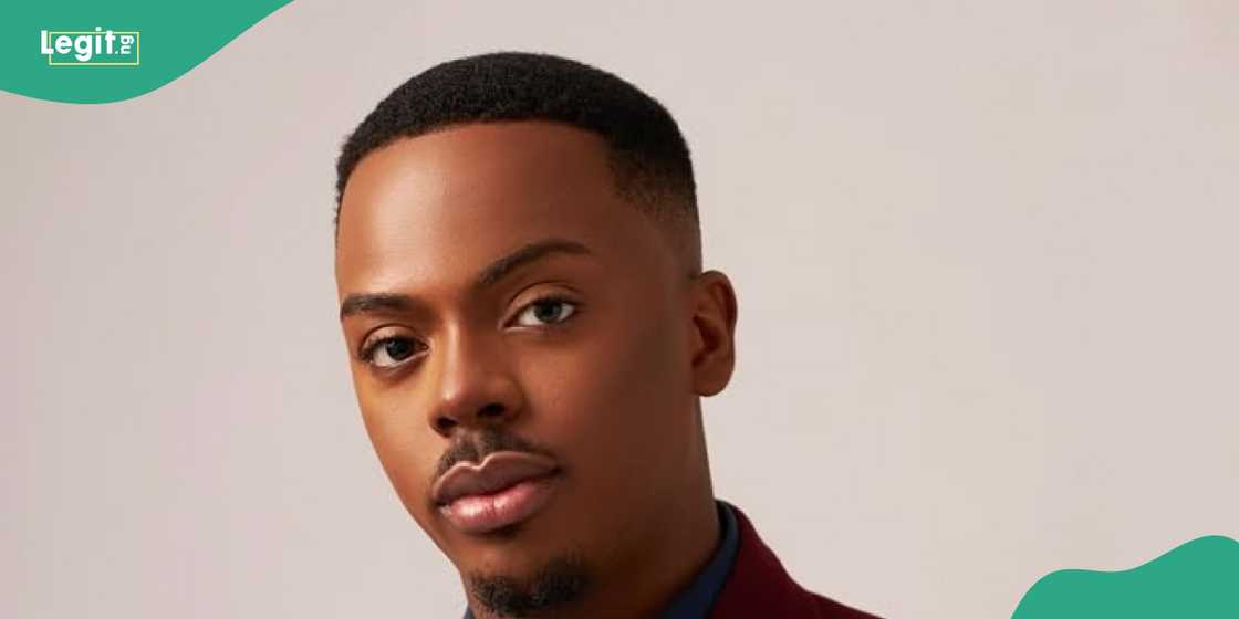 Enioluwa seen eating at Hilda Baci's cookathon, flaunts big spoon Enioluwa seen eating at Hilda Baci's cookathon, flaunts big spoon