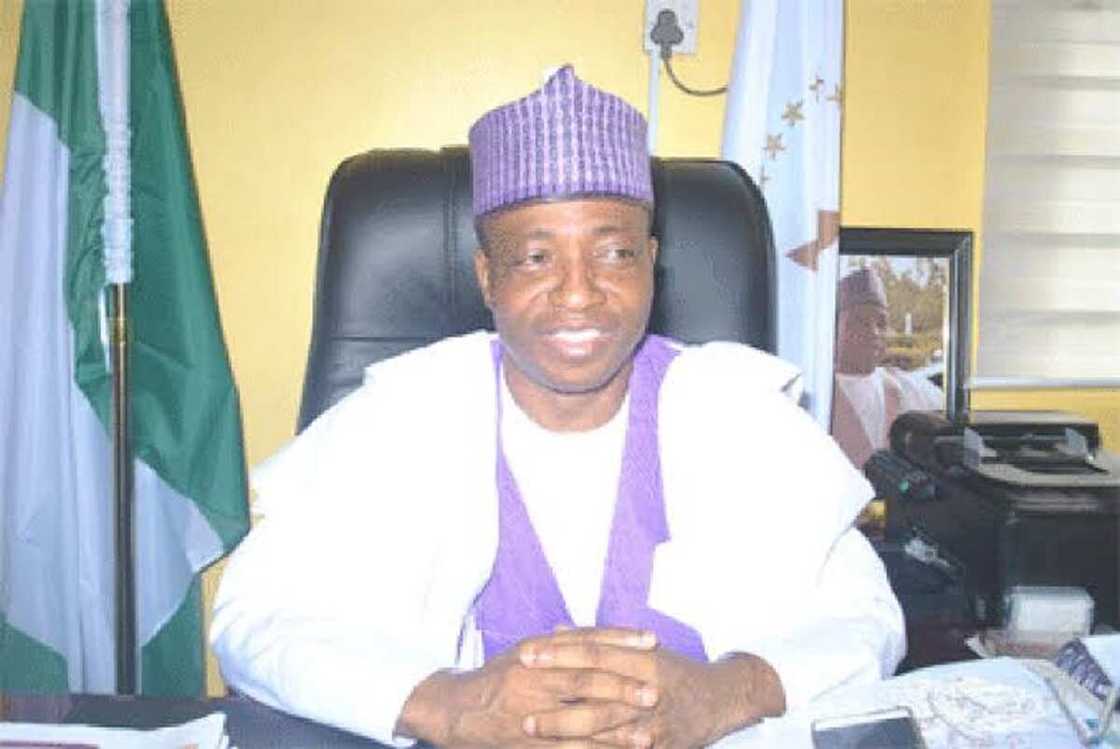 Tsohon dan takarar shugaban kasa, Shittu, ya koma jam'iyyar APC Tsohon dan takarar shugaban kasa, Shittu, ya koma jam'iyyar APC