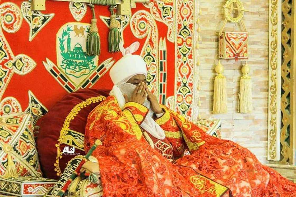 Hotunan nadin sarautan Naziru sarkin wata yau a fadar sarkin Kano Hotunan nadin sarautan Naziru sarkin wata yau a fadar sarkin Kano