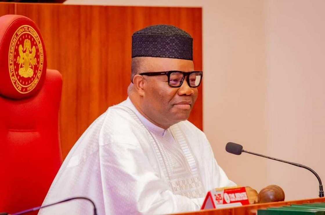 SERAP ta maka Akpabio kara SERAP ta maka Akpabio kara