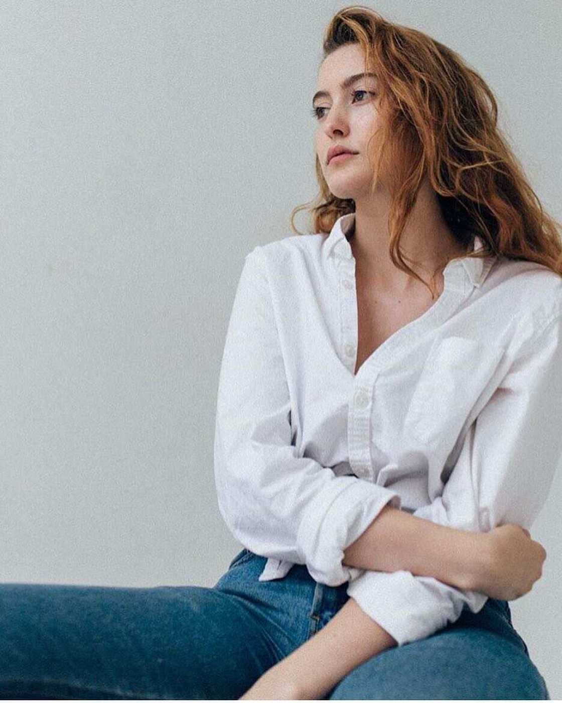 Olivia Macklin's height Olivia Macklin's height