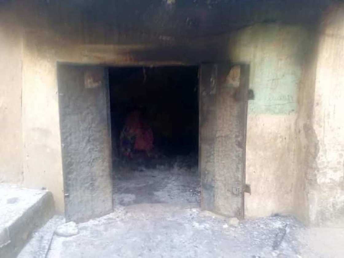 'Yan bindiga sun kashe mutum 10, sun raunata da dama a sabon harin da suka kai Katsina 'Yan bindiga sun kashe mutum 10, sun raunata da dama a sabon harin da suka kai Katsina