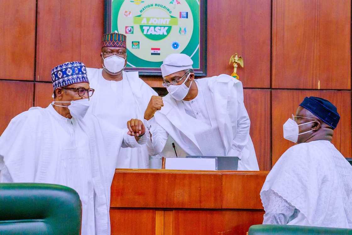 Za ka iya karban bashi don aiwatar da Kasafin Kudin 2022, Shugaban Majalisa ga Buhari Za ka iya karban bashi don aiwatar da Kasafin Kudin 2022, Shugaban Majalisa ga Buhari