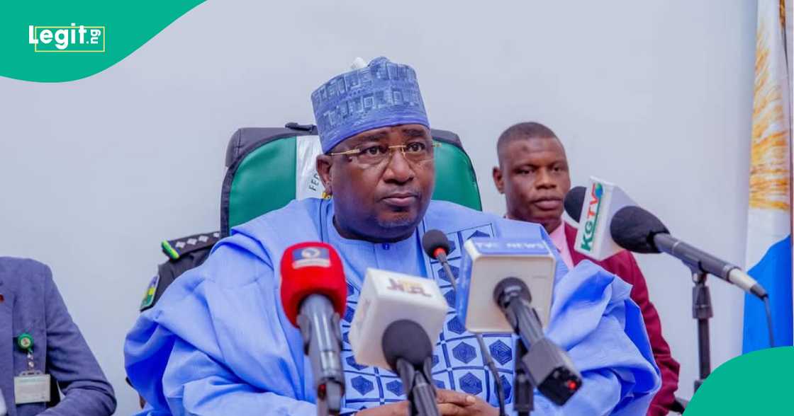 Gwamna Nasir Idris. Gwamna Nasir Idris.