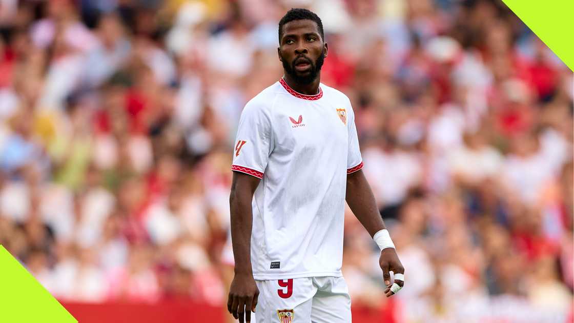 Kelechi Iheanacho in action for Sevilla