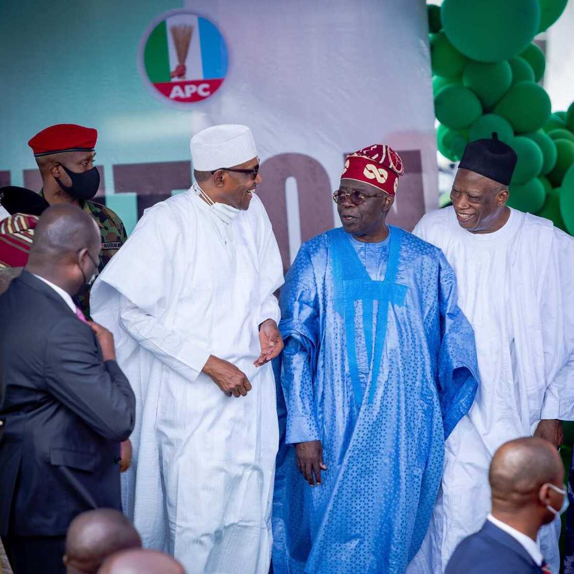 Bola Tinubu ya yi nasara a APC Bola Tinubu ya yi nasara a APC