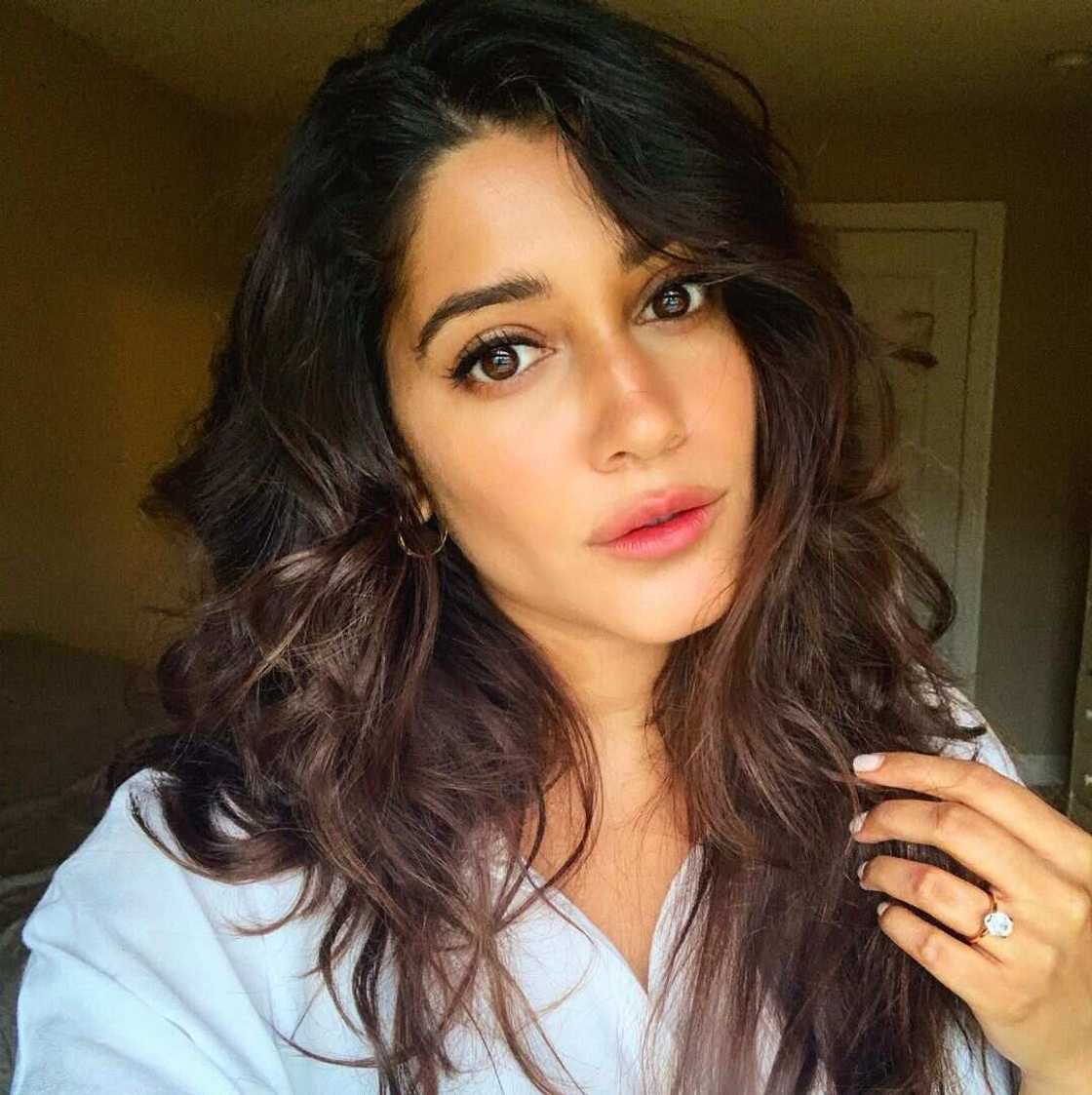 Anuja Joshi Anuja Joshi