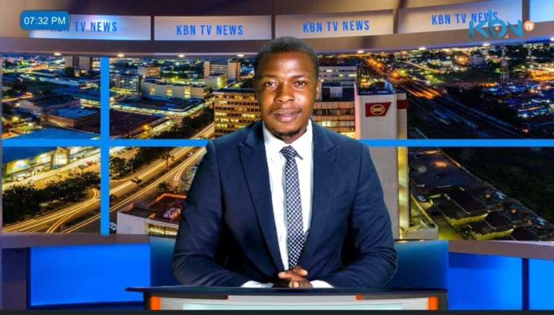 Kalimina Kabinda: News Presenter Demands His Salary on Live TV Kalimina Kabinda: News Presenter Demands His Salary on Live TV