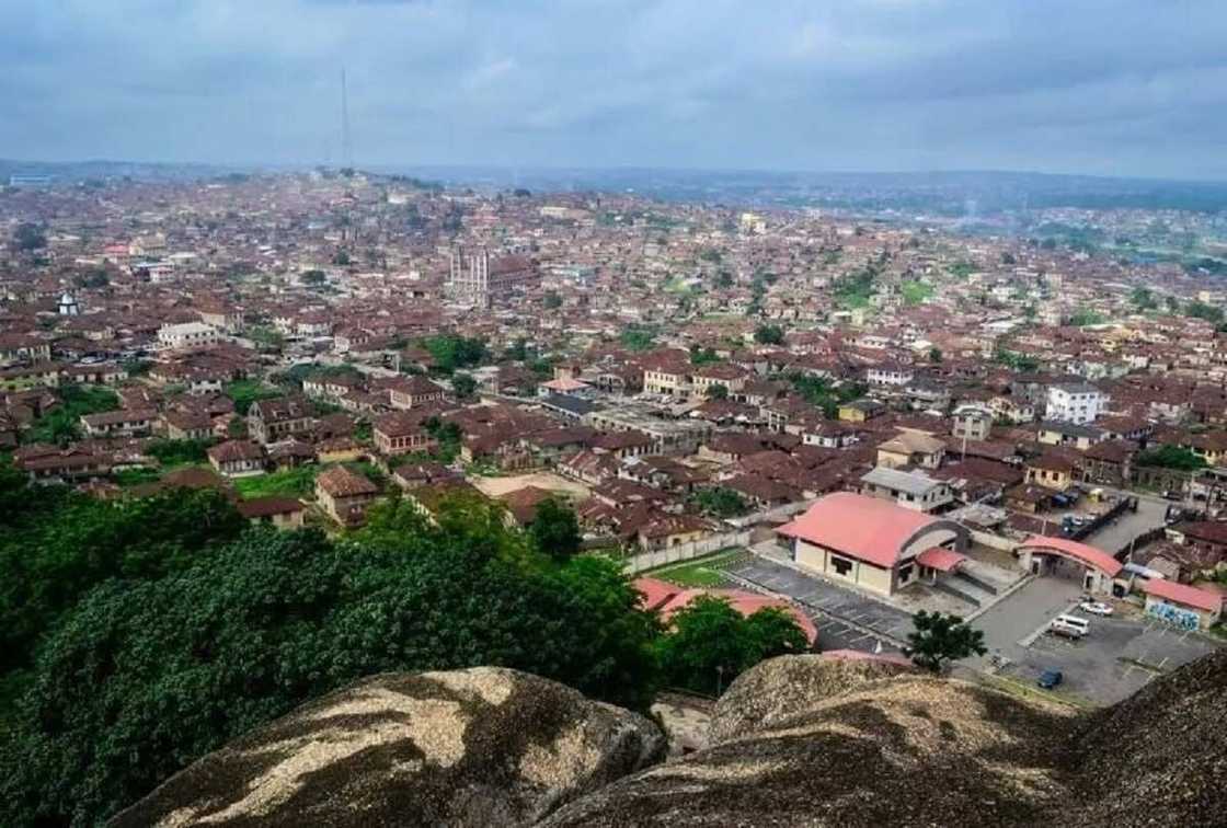 Jihohi 10 mafi arziki a Najeriya Jihohi 10 mafi arziki a Najeriya