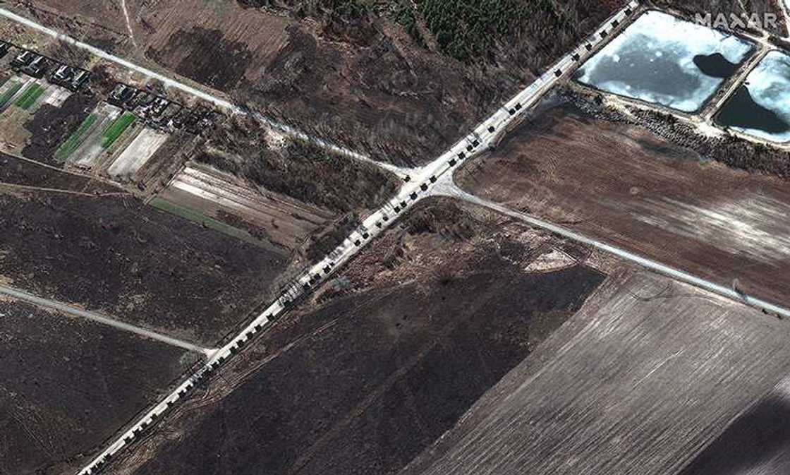 Russian military vehicles heading towards Kyiv Russian military vehicles heading towards Kyiv