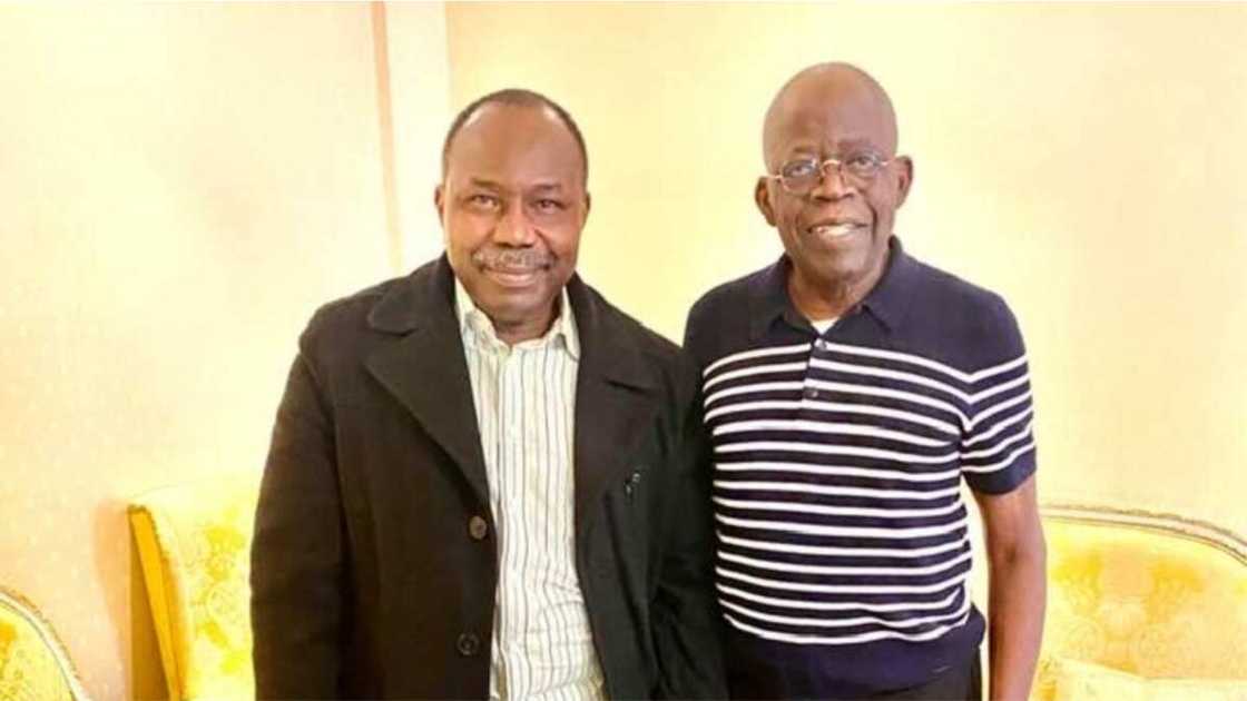Roll Call: Muiz Banire Visits Tinubu in London Roll Call: Muiz Banire Visits Tinubu in London
