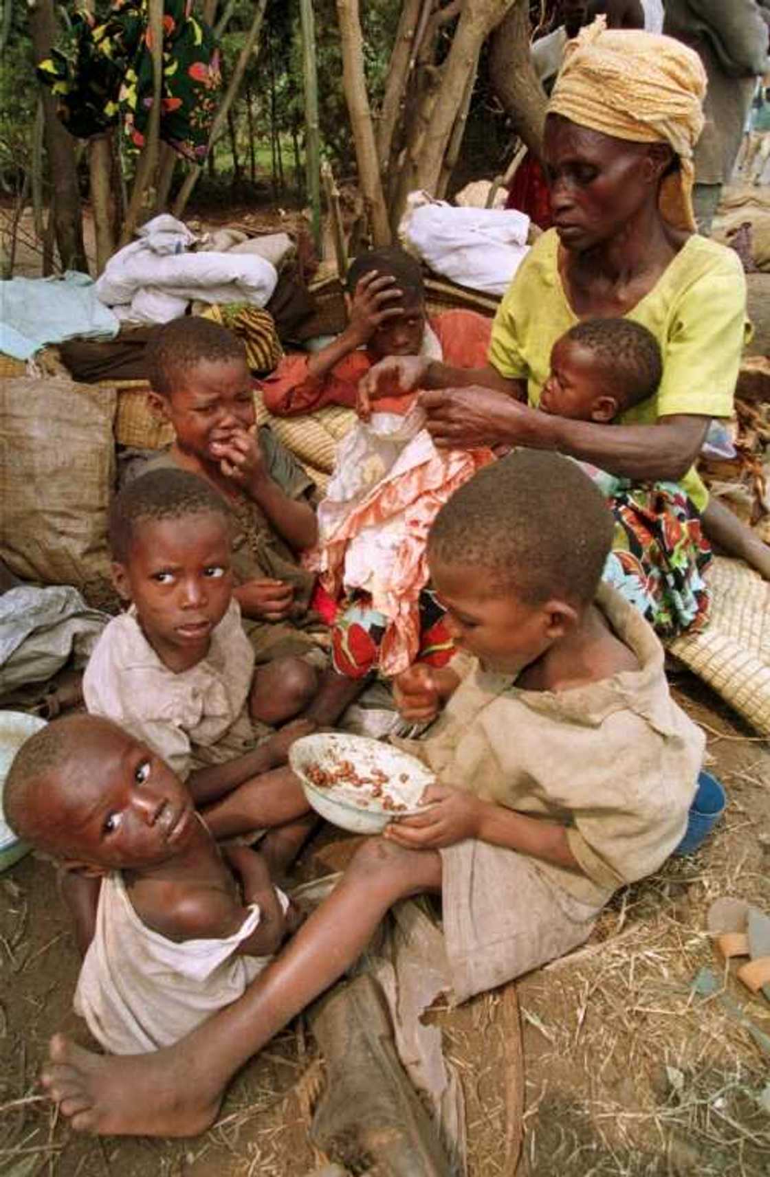 Goma and Kivu came to worldwide attention in 1994, at the end of the Rwandan Tutsi genocide, when the town and then the region were overwhelmed by Hutu refugees Goma and Kivu came to worldwide attention in 1994, at the end of the Rwandan Tutsi genocide, when the town and then the region were overwhelmed by Hutu refugees