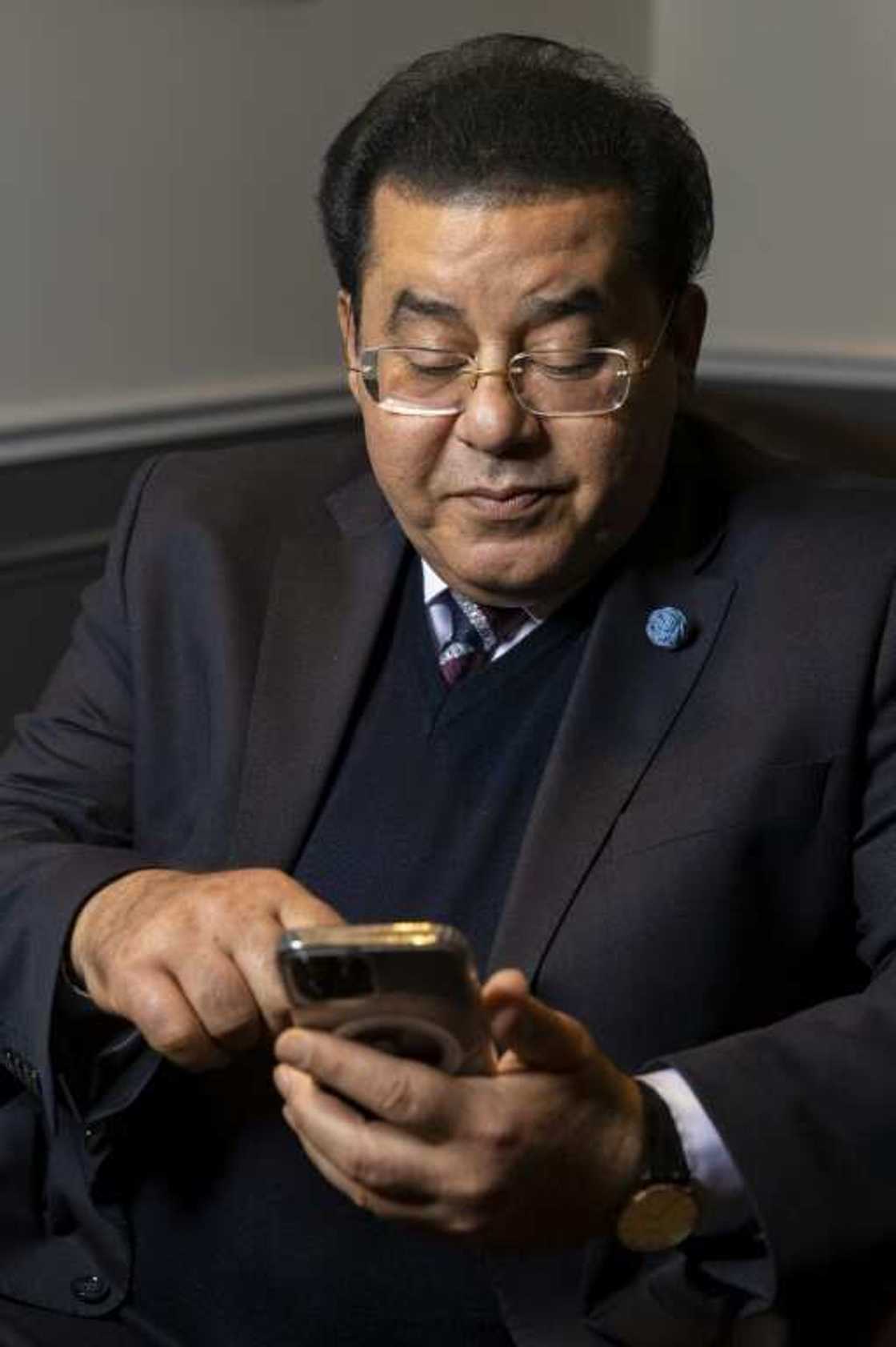 One phone, two spyware programmes planted by two different governments One phone, two spyware programmes planted by two different governments