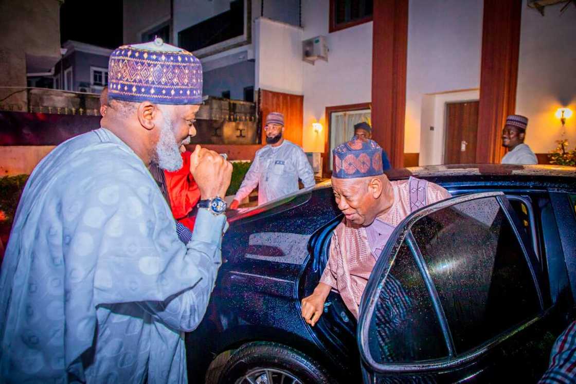 Abdullahi Ganduje da mataimakinsa Abdullahi Ganduje da mataimakinsa