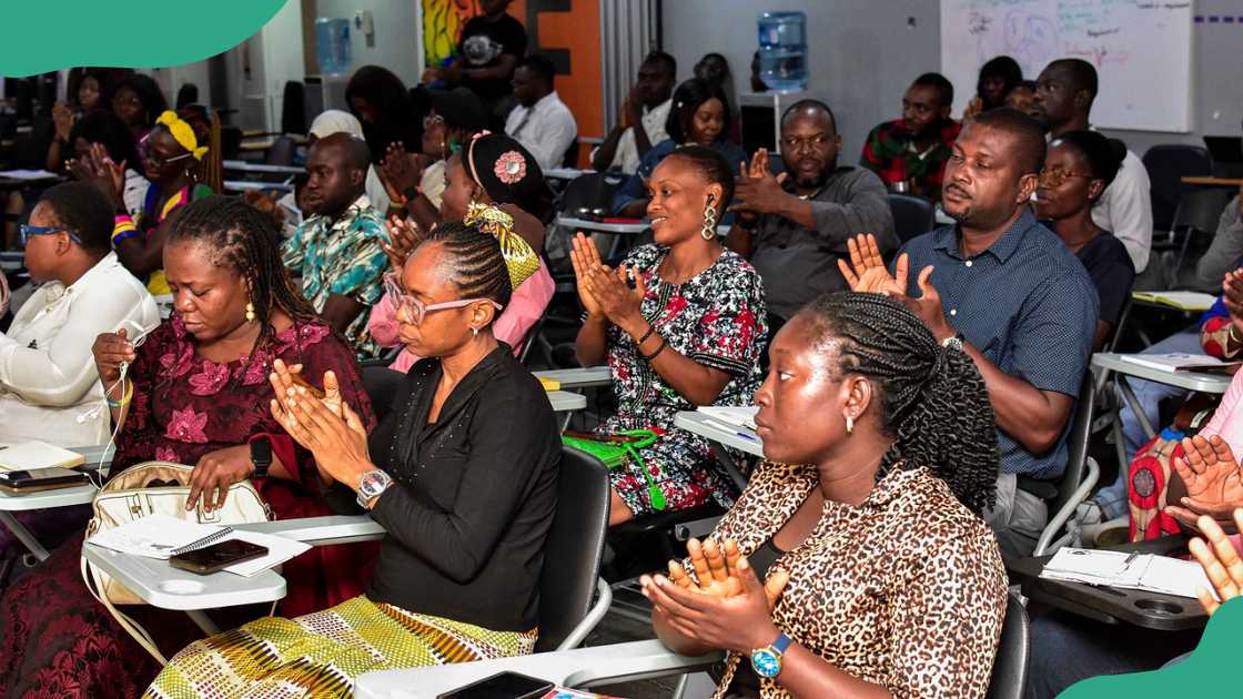 Nigerian MSMEs entrepreneurs receiving SMEDAN training.