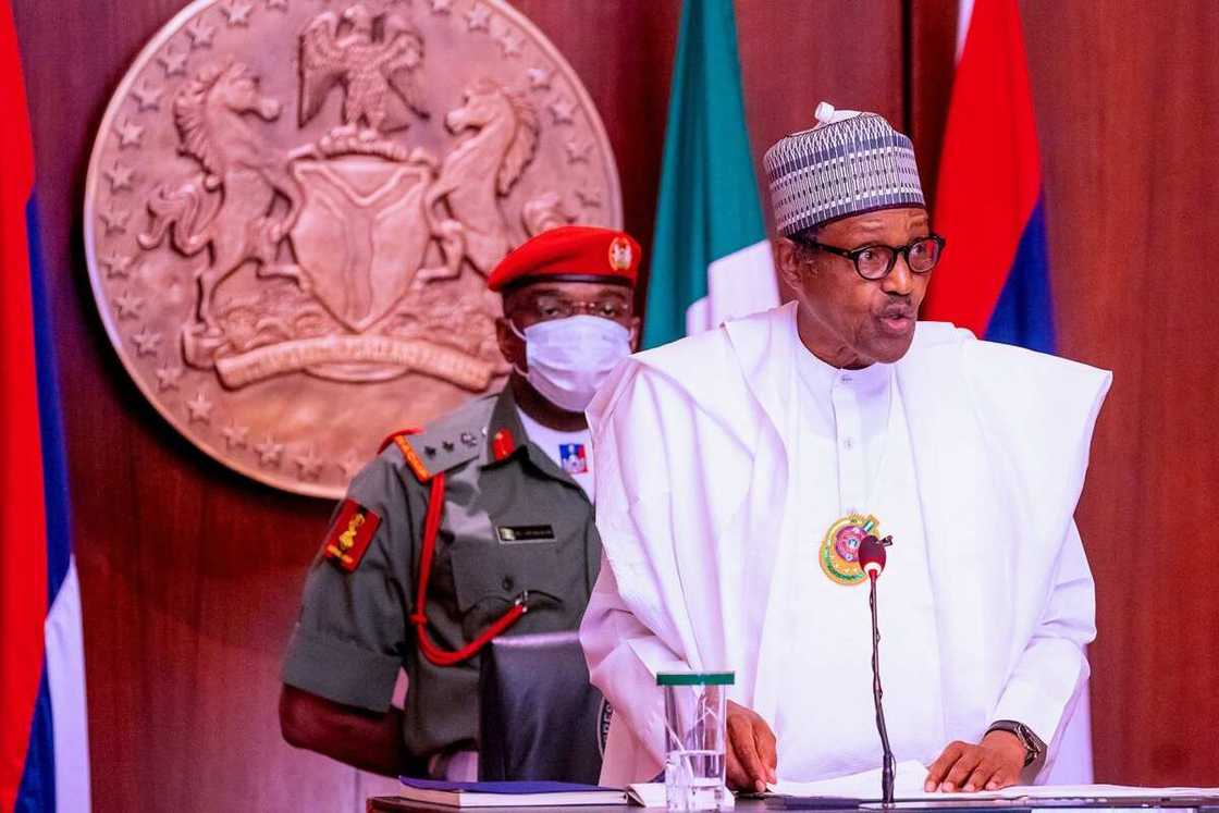 Tsintar gawar shugaban APC: Buhari ya yi martani tare da aike wa jami'an tsaro sako