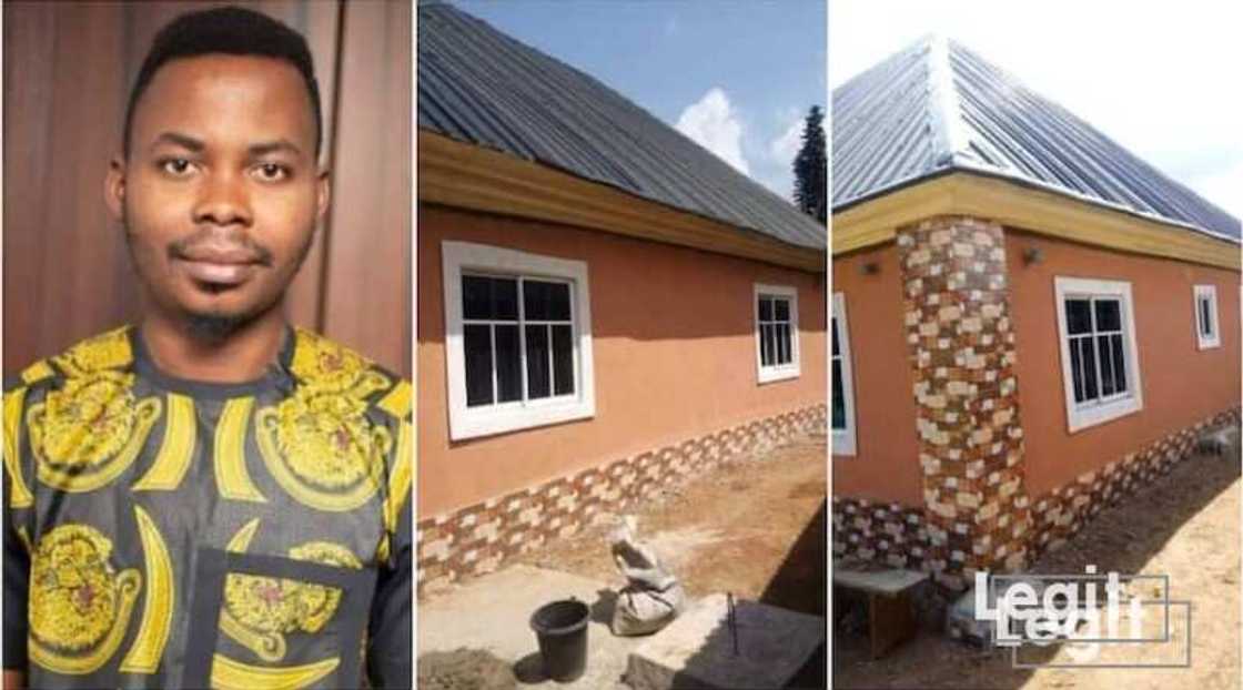 Many people praised his act. Many people praised his act.