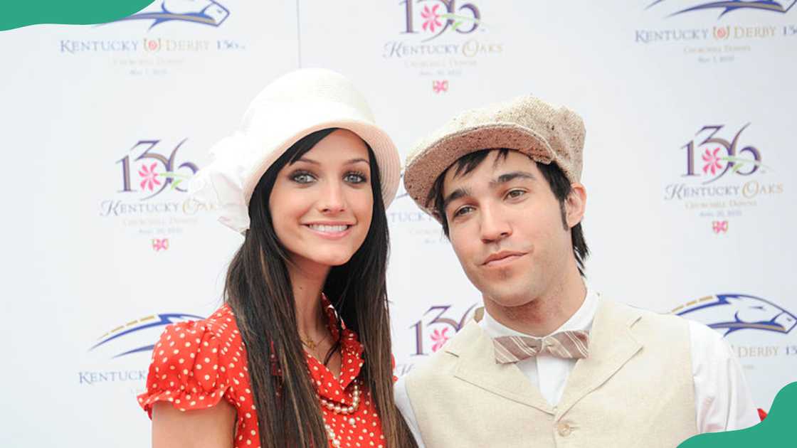 Pete Wentz and Ashlee Simpson appear together at an event in Louisville, Kentucky Pete Wentz and Ashlee Simpson appear together at an event in Louisville, Kentucky