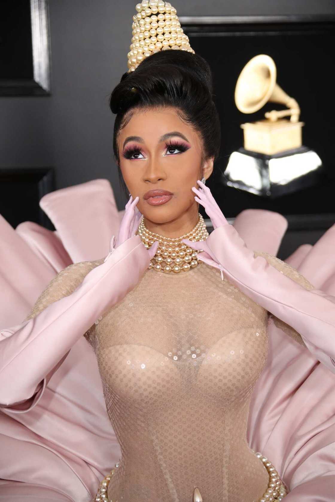Cardi B net worth and assets 2018-2019 Cardi B net worth and assets 2018-2019