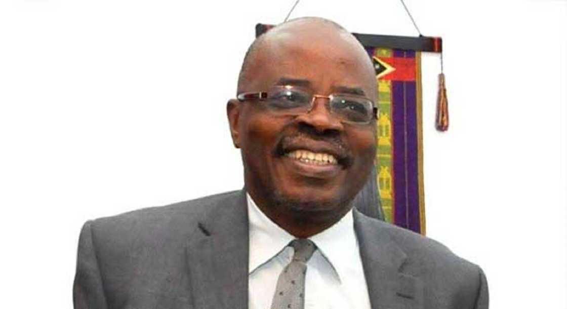 Tinubu Na Iya Fin Buhari Lalacewa A Yaki Da Cin Hanci, Farfesan Kimiyyar Siyasa Tinubu Na Iya Fin Buhari Lalacewa A Yaki Da Cin Hanci, Farfesan Kimiyyar Siyasa