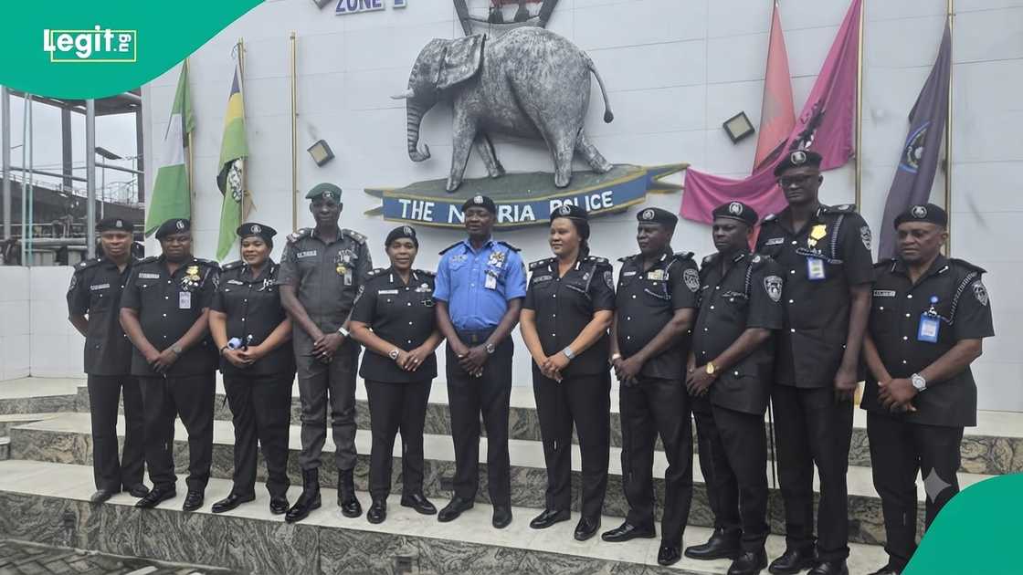 AIG Olohundare Jimoh, Zone 2 Police Command, Nigeria Police Force, police promotion, senior police officers, Onikan Lagos, Deborah Omoruan AIG Olohundare Jimoh, Zone 2 Police Command, Nigeria Police Force, police promotion, senior police officers, Onikan Lagos, Deborah Omoruan