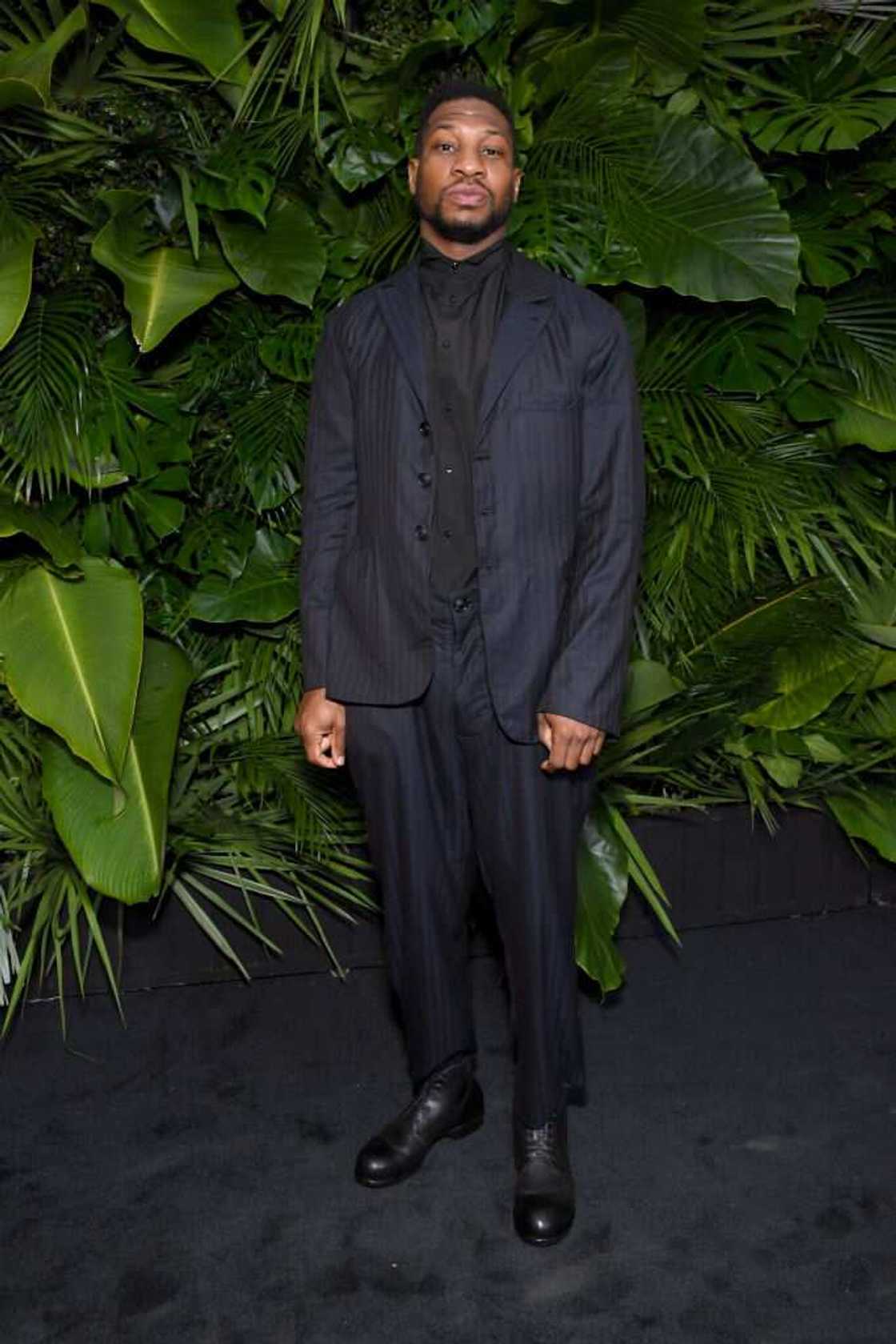 how old is jonathan majors how old is jonathan majors