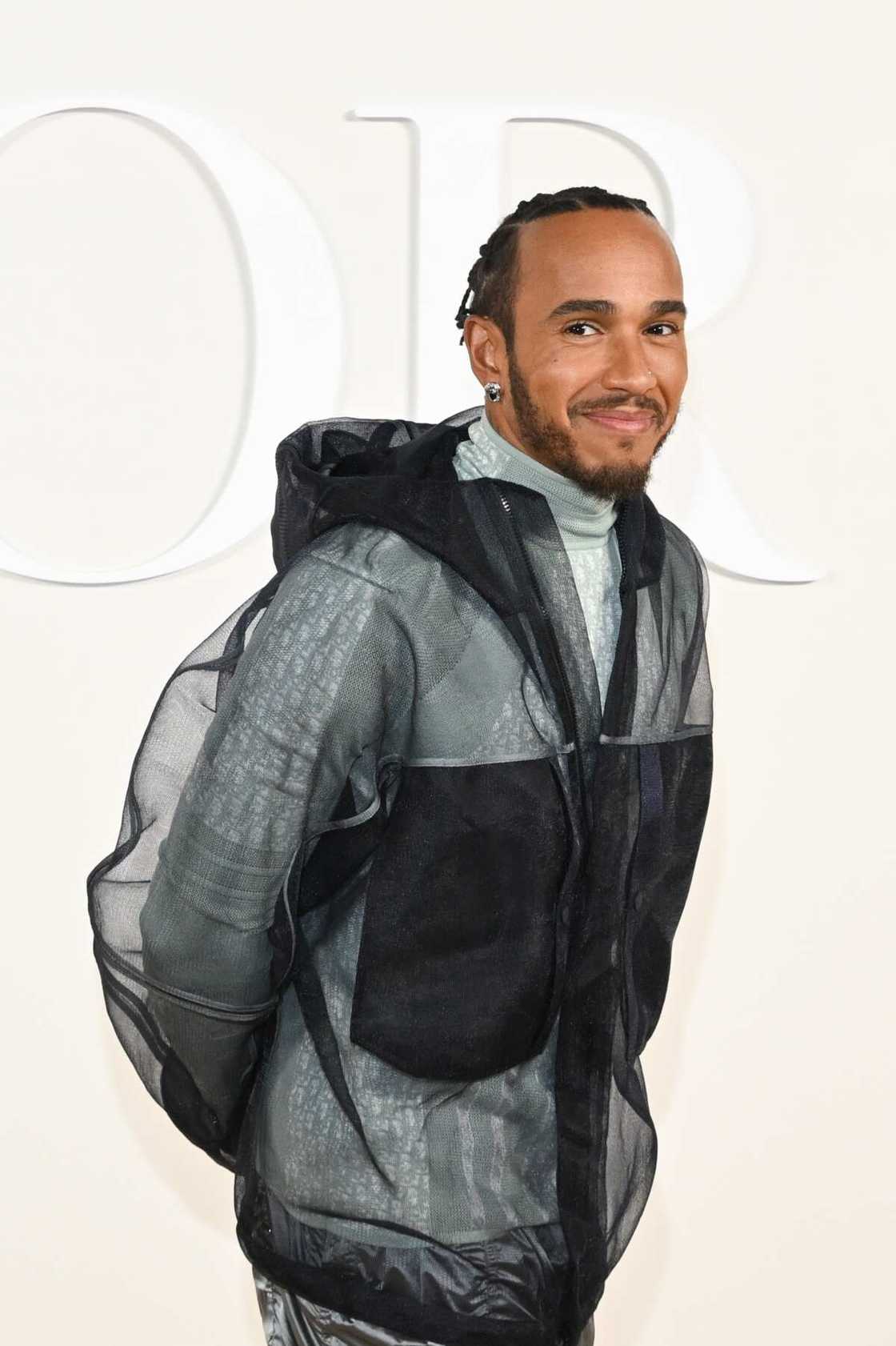 Lewis Hamilton fortune